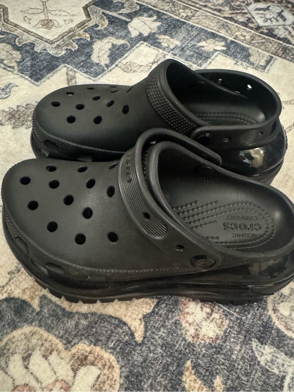 CROCS Mega Crush Clog size 5 never used - Picture 6 of 6